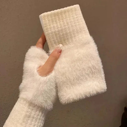 ❄️ MinkTouch™ Fingerless Gloves — Soft Winter Warmth with Timeless Grace